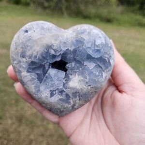celestite heart 3.4 in